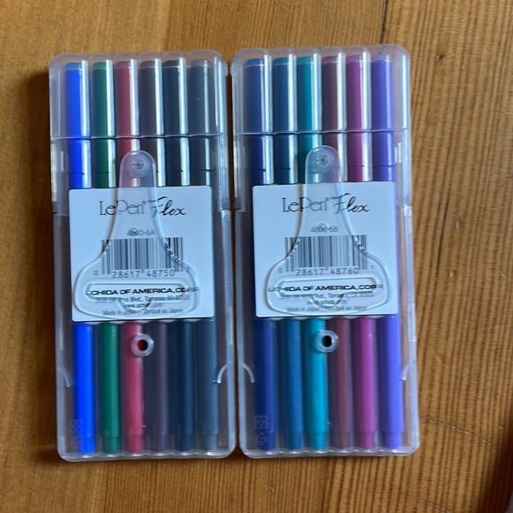 Uchida Le Pen Flex Jewel and Primary Sets - Picture 3 of 5